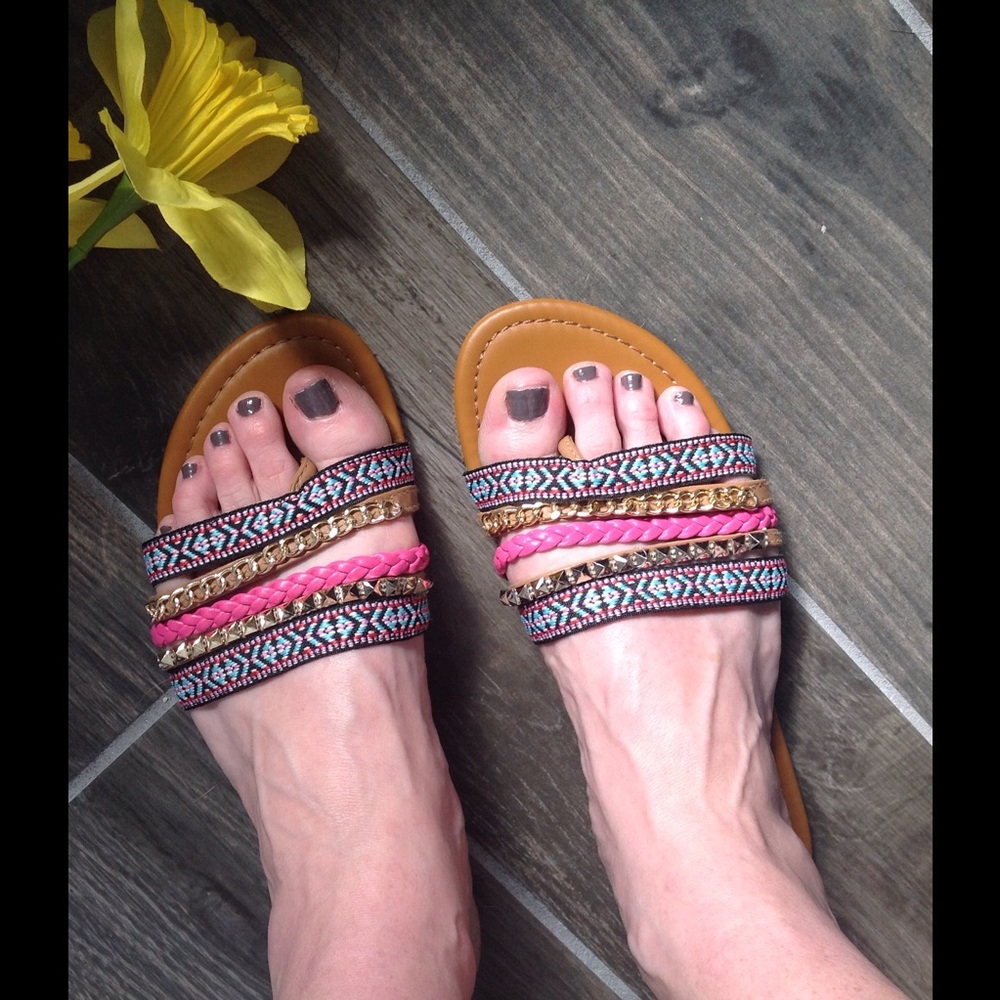Sandals - Picture 2 of 3